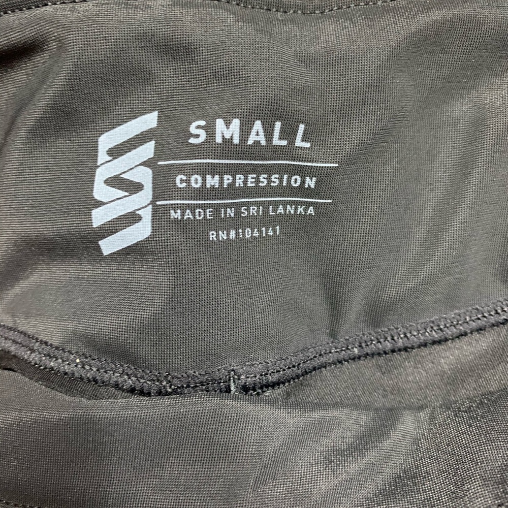 Women’s Compression Workout Pants - Picture 2 of 3
